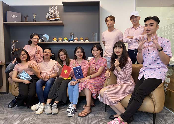 凝聚爱心，奉献大爱 |  ATFX纪念乳腺癌宣传月