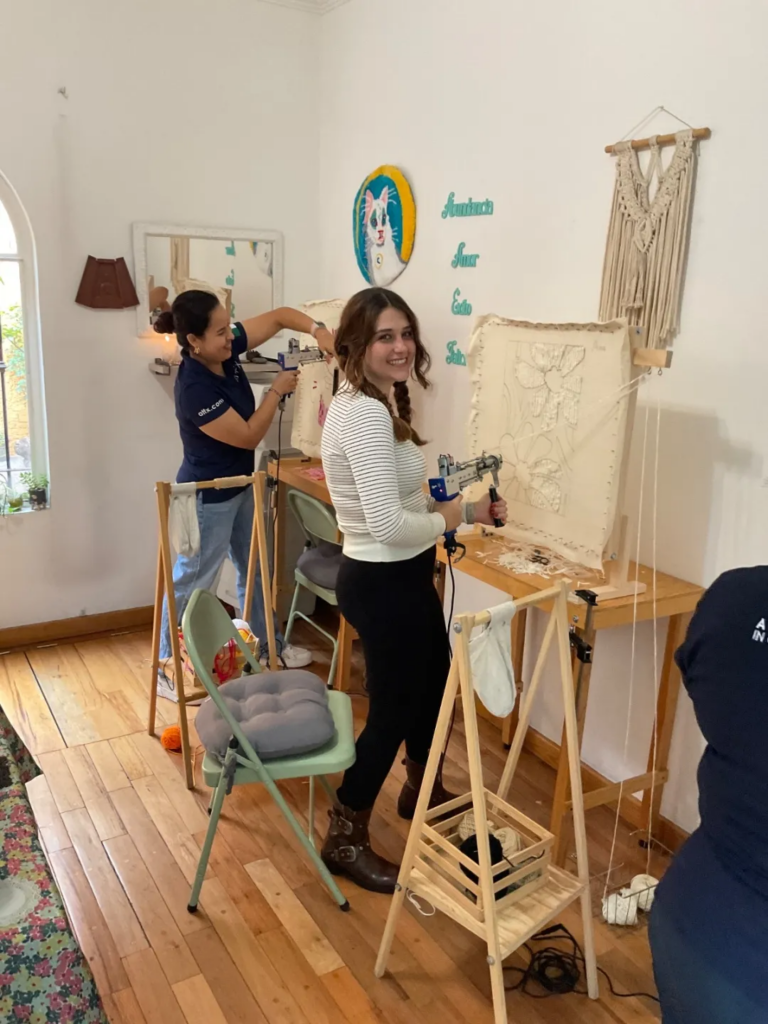 ATFX拉美团队团建释放压力激发灵感