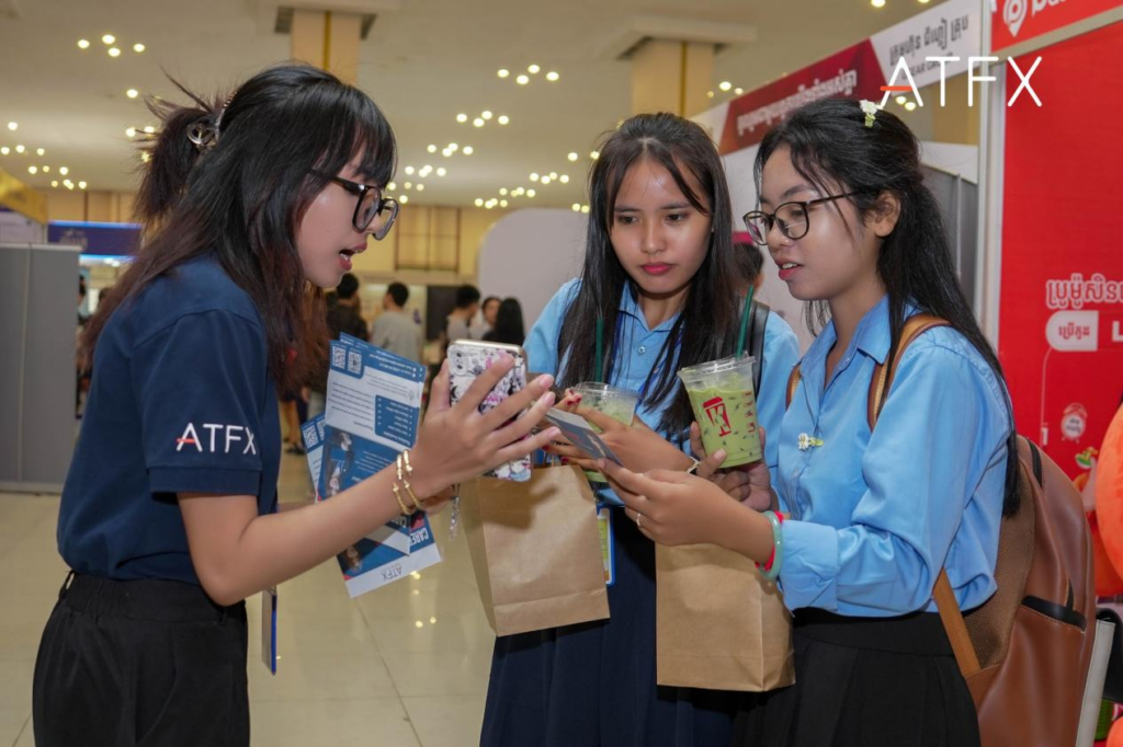 首秀即封神！全球金融圈掀起
