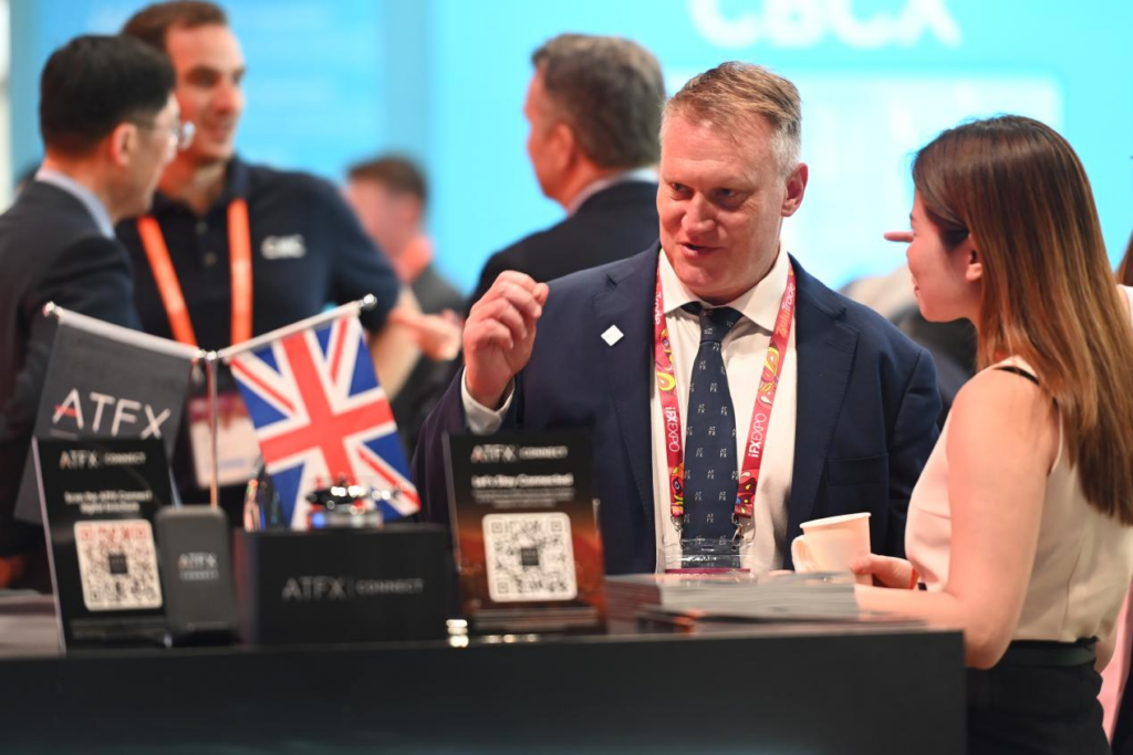 ATFX集团亚洲博览会获“金融界奥斯卡”大奖！