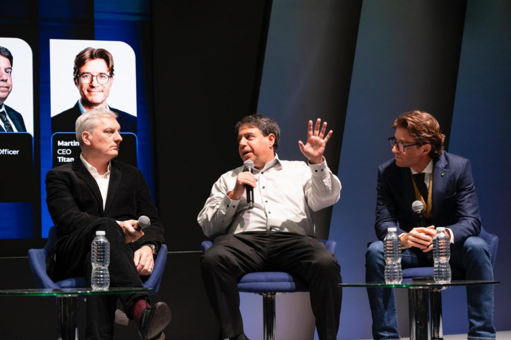 ATFX集团以颠覆者姿态,霸气加冕最佳B2B流动性之王!